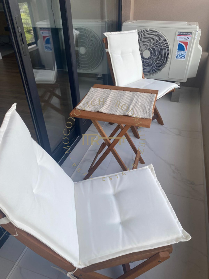 Apartamento ID.3333 - Alquiler anual de apartamento de 1 dormitorio. Punta del Este. 