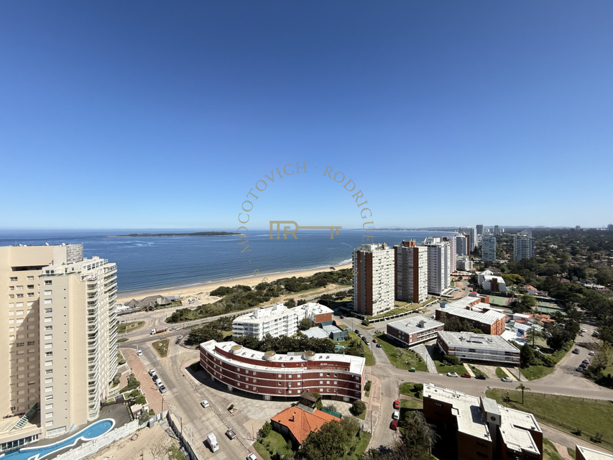 Apartamento ID.4168 - Alquiler temporada apartamento de 2 dormitorios y 2 baños Miami Boulevard
