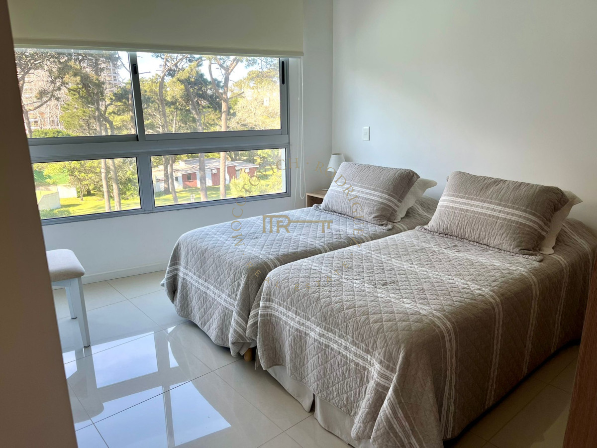 Apartamento ID.3706 - Apartamento en Alquiler en Gala vista