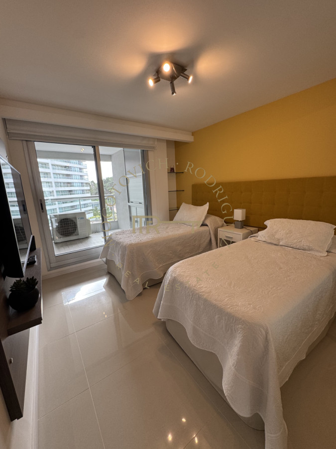 Apartamento ID.162 - Apartamento en venta 2 dormitorios Look Brava- Punta del Este