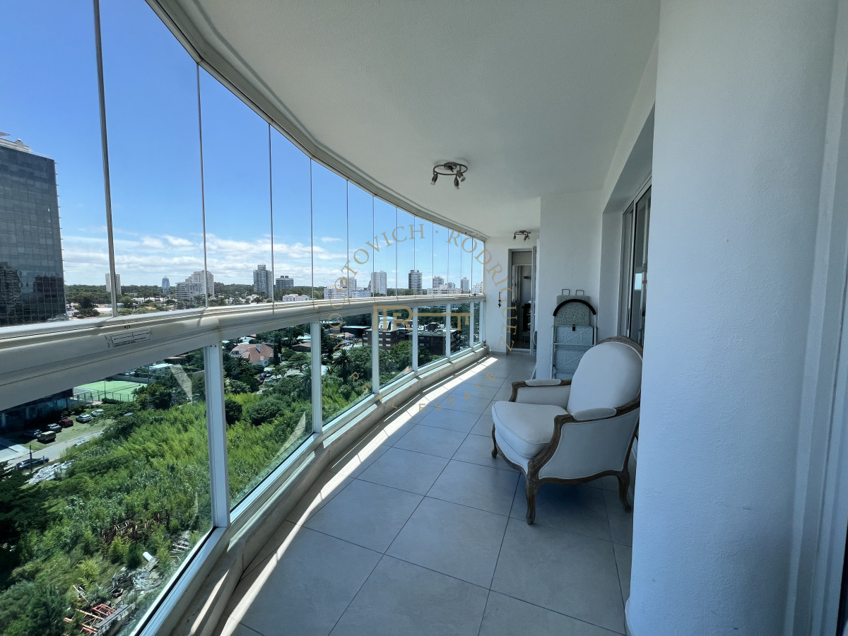 Apartamento ID.3168 - Apartamento de 3 dormitorios en suite
