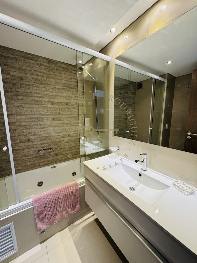 Apartamento ID.162 - Apartamento en venta 2 dormitorios Look Brava- Punta del Este