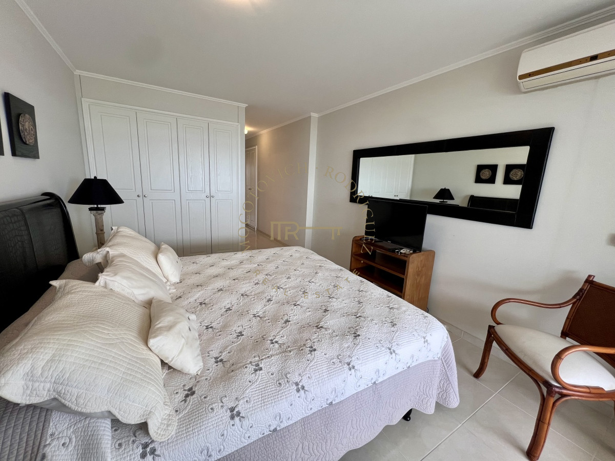 Apartamento ID.2390 - Alquiler anual - invernal 3 dormitorios Le jardin Punta del Este 