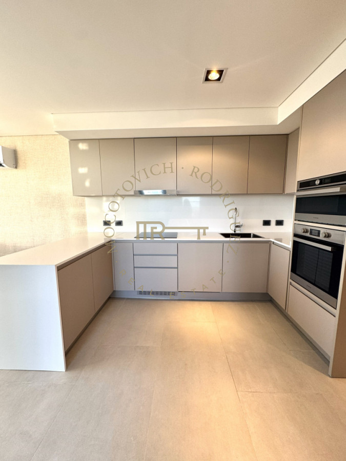 Apartamento ID.3916 - Sense Manantiales pent house en venta, 4 domitorios.