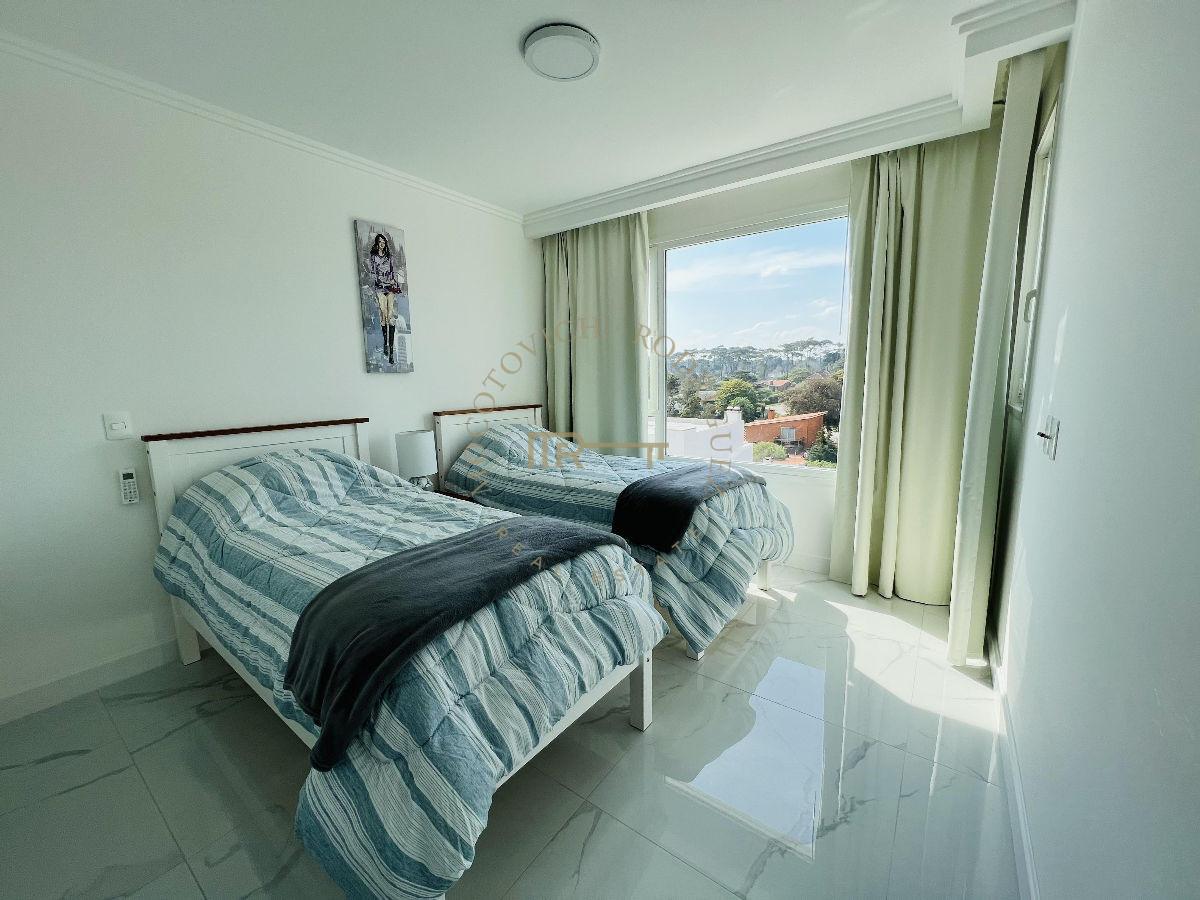 Apartamento ID.838 - Paramount apartamento alquiler anual 2 dormitorios Punta del Este