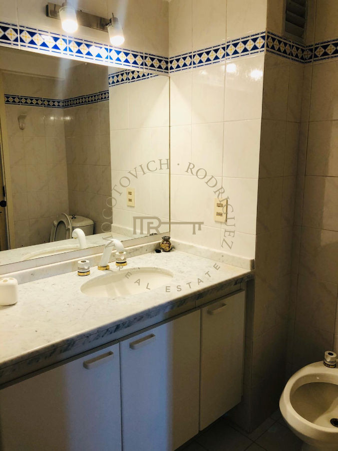 Apartamento ID.83 - Alquiler invernal 2 dormitorios y medio Punta del Este