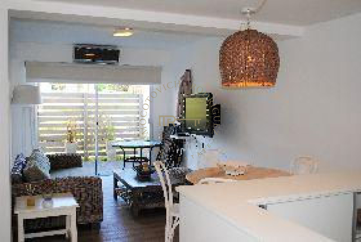 Apartamento ID.86 - Apartamento en alquiler 2 dormitorios  con piscina  - La Barra