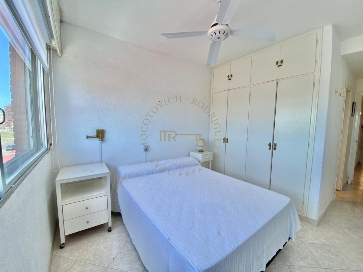 Apartamento ID.4255 - Apartamento frente al mar de dos dormitorios