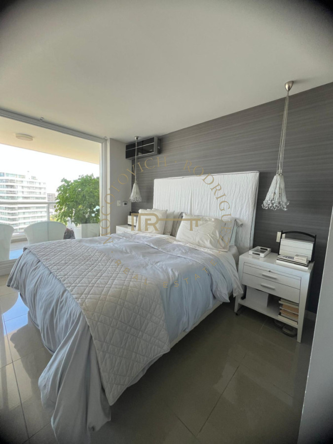 Apartamento ID.4156 - Apartamento en Alquiler en torre One I de 3dormitorios