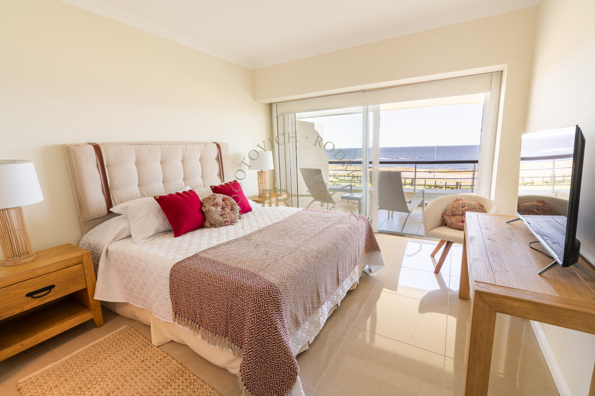 Apartamento ID.2696 - Veramansa apto en venta 3 dormitorios.