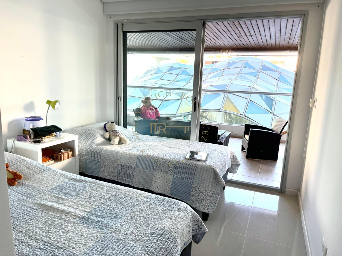 Apartamento ID.3130 - Apartamento de 2 dormitorios y 2 baño.