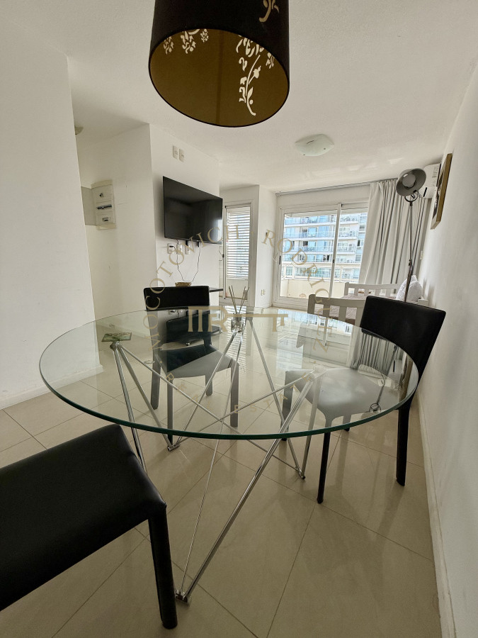 Apartamento ID.3232 - Apartamento de 1 dormitorio en alquiler
