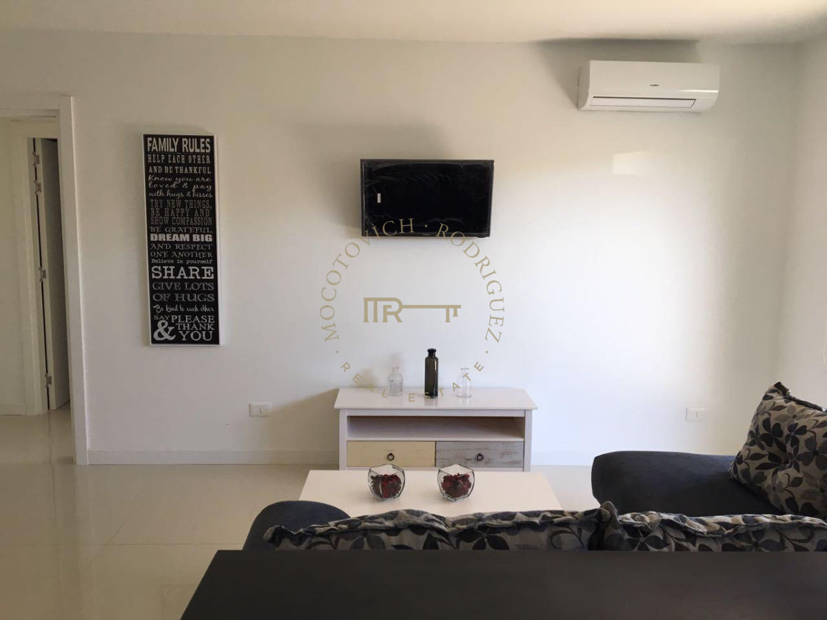 Apartamento ID.94 - Apartamento en venta de 1 dormitorio frente al mar. Punta del Este