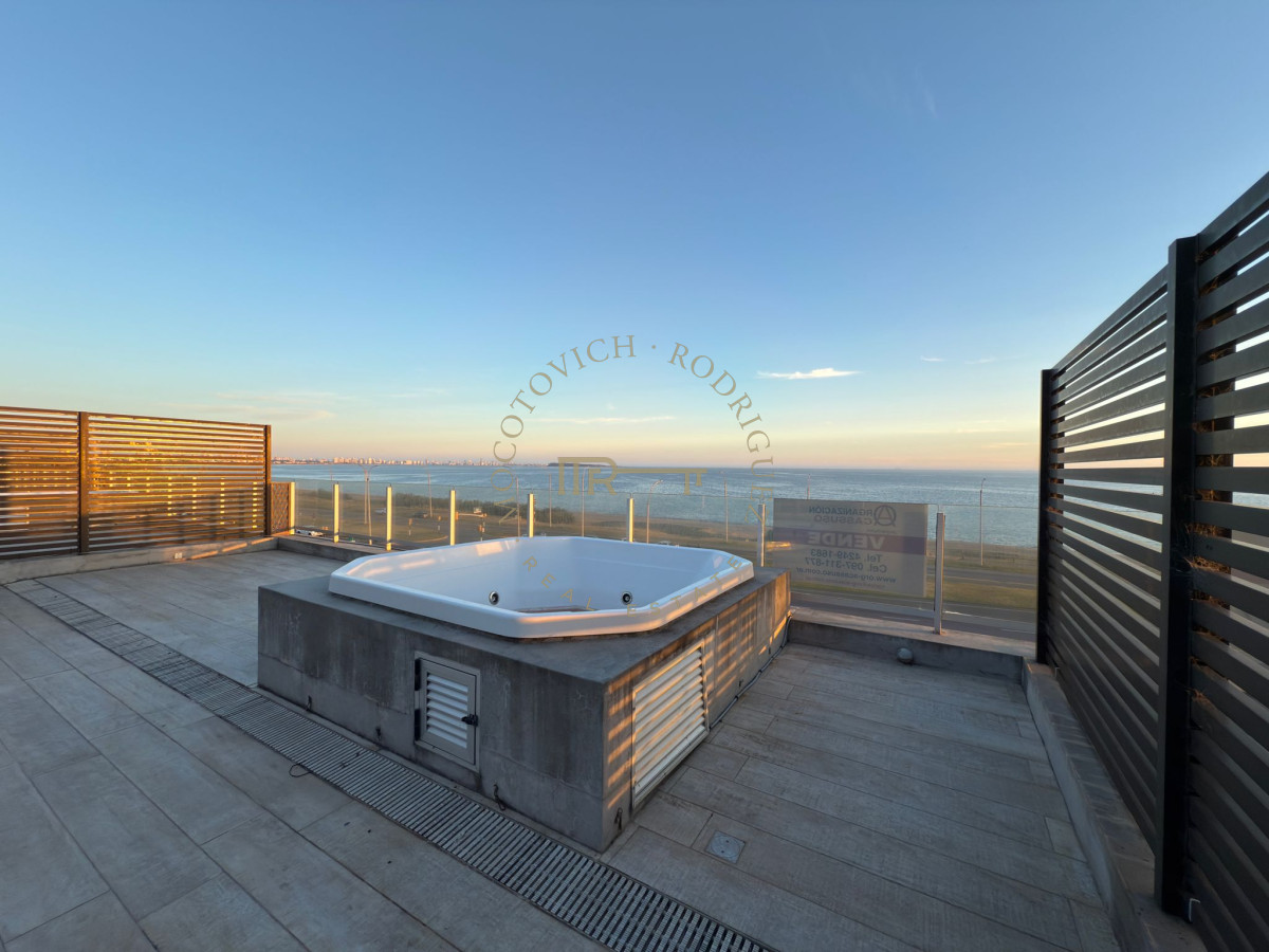 Apartamento ID.3987 - Apartamento en venta de 3dormitorios penthouse frente al mar