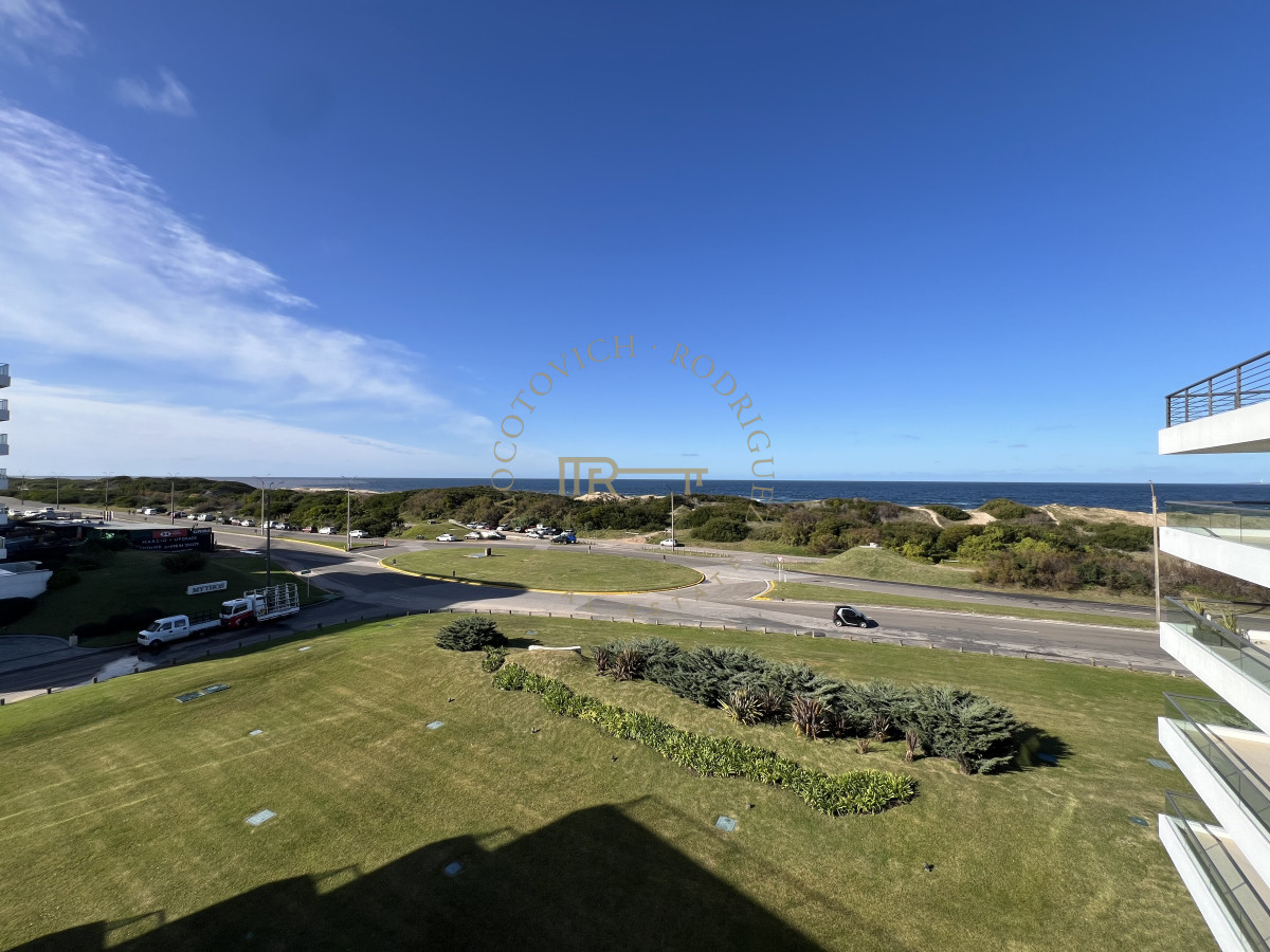 Apartamento ID.222 - Apartamento en alquiler 3 dormitorios y barbacoa propia - Playa Brava