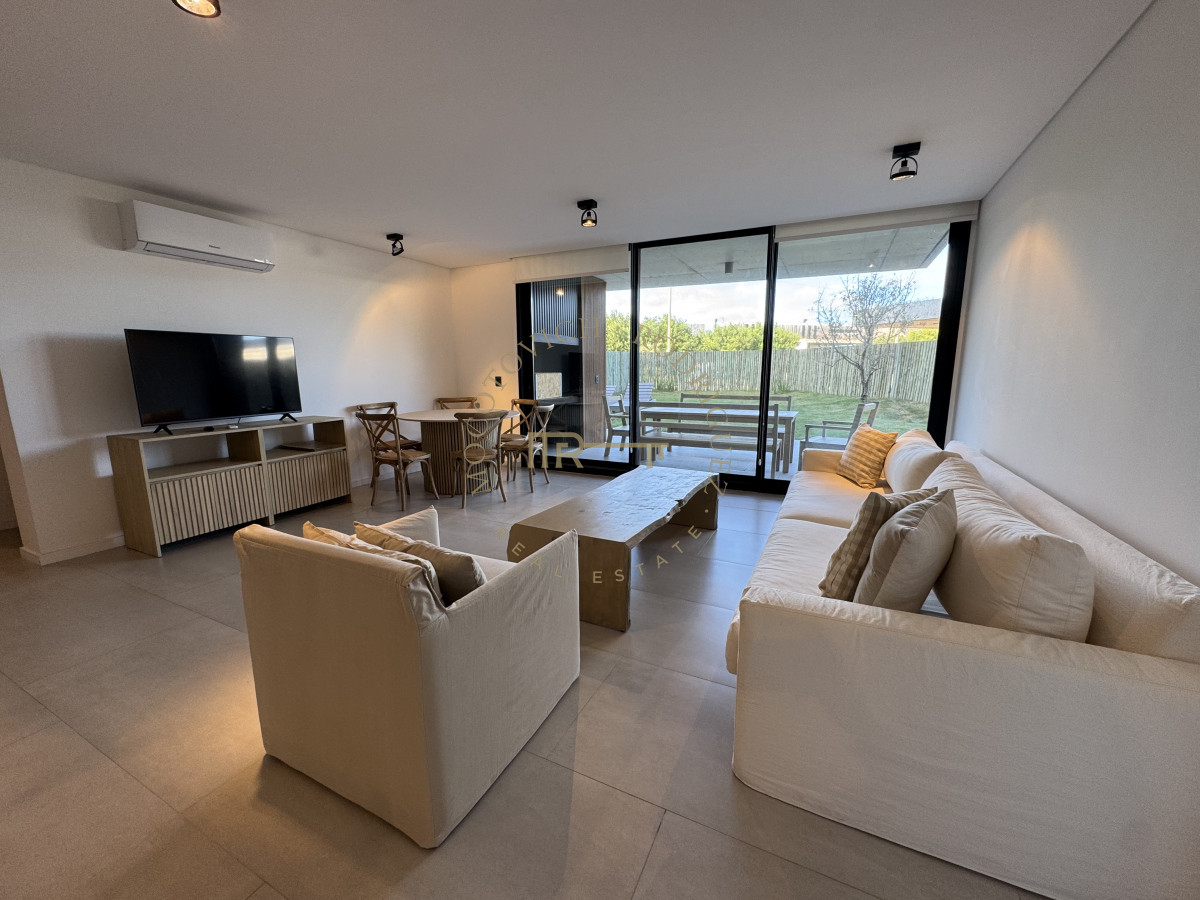Apartamento ID.760 - Sense Manantiales en venta Apartamento 3 dormitorios con jardín
