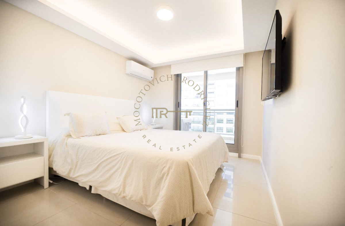 Apartamento ID.652 - Imperiale. Apartamento en venta - 4 dormitorios.-