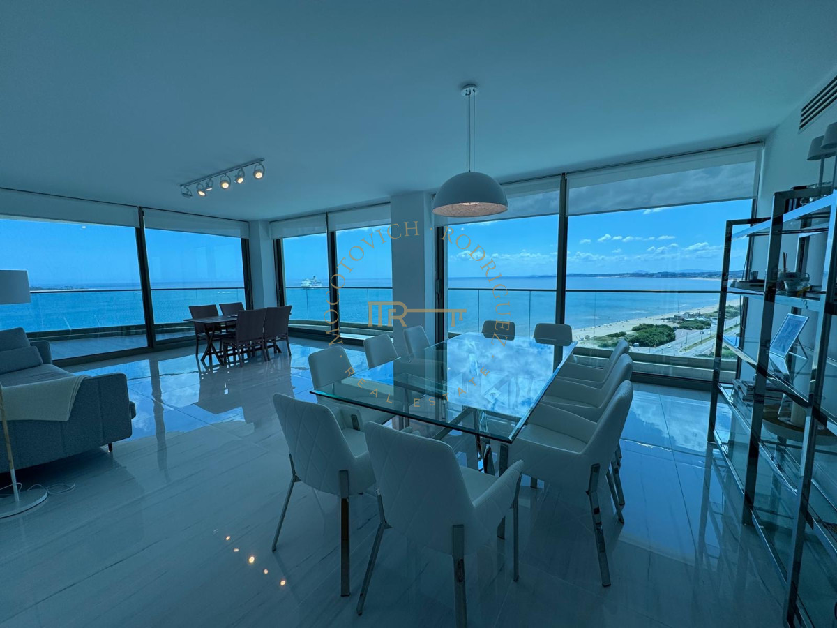 Apartamento ID.2527 - Fendi, Esquinero en venta a Punta Ballena de 4 dormitorios impresionante vista. 