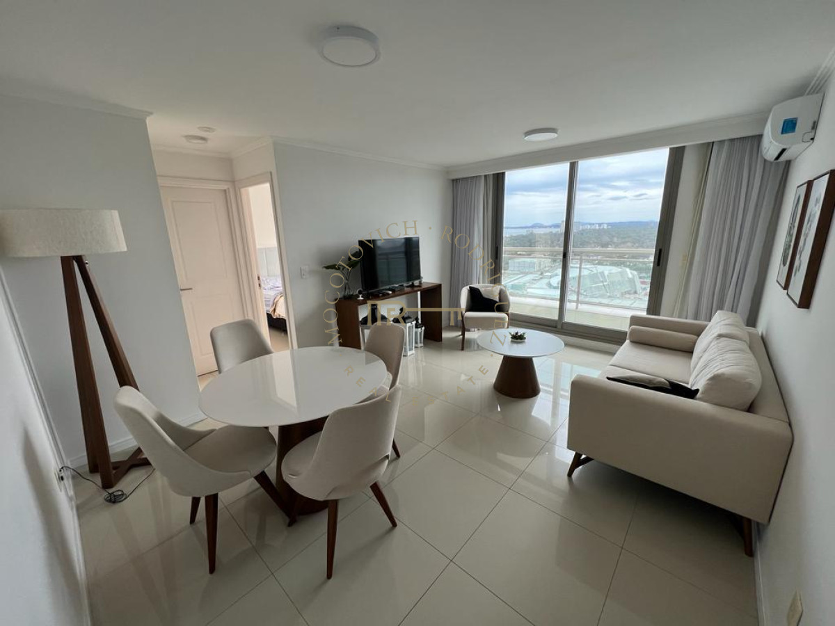 Apartamento ID.2462 - Apartamento en alquiler temporal. 