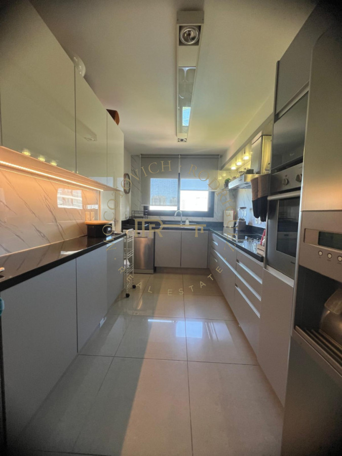 Apartamento ID.4156 - Apartamento en Alquiler en torre One I de 3dormitorios