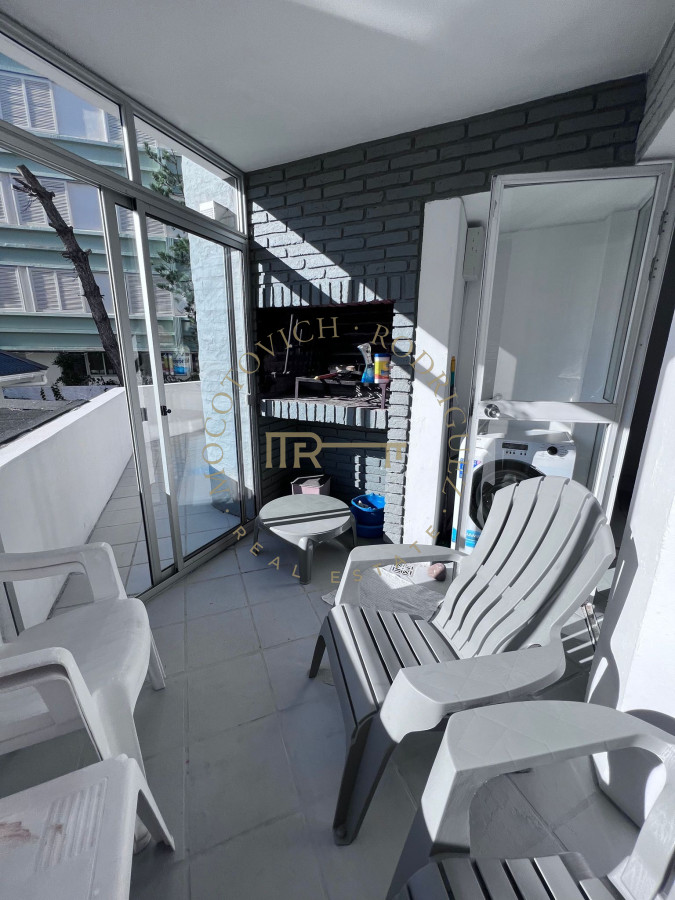 Apartamento ID.2016 - Venta y alquiler primera linea 3 dormitorios mas dependencia 