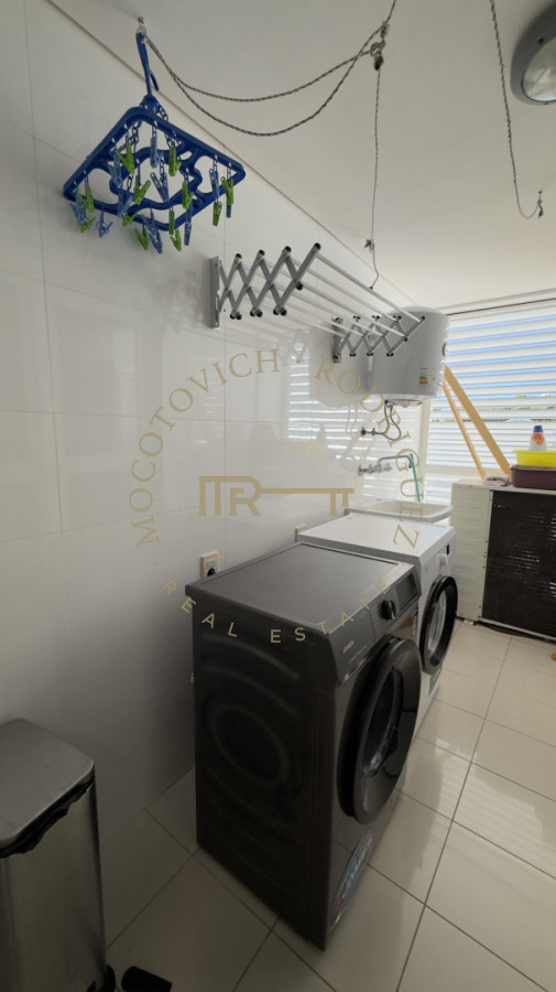 Apartamento ID.2403 - Aquarela 3 dormitorios y dep. de servicio en alquiler temporal 2026 Punta del Este.-