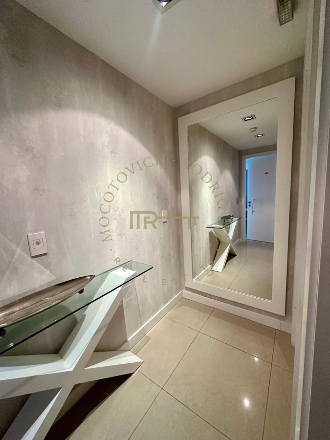 Apartamento ID.3088 - Alquiler 4 dormitorios con amenities. Punta del Este. 