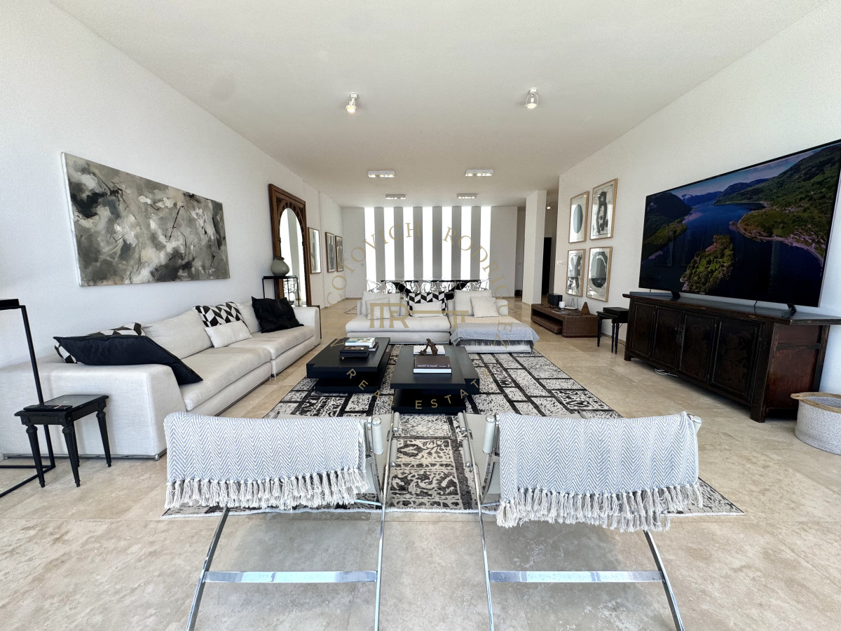 Apartamento ID.4088 - Delamar Pent House en venta con piscina y parrilla propia. La Barra. 