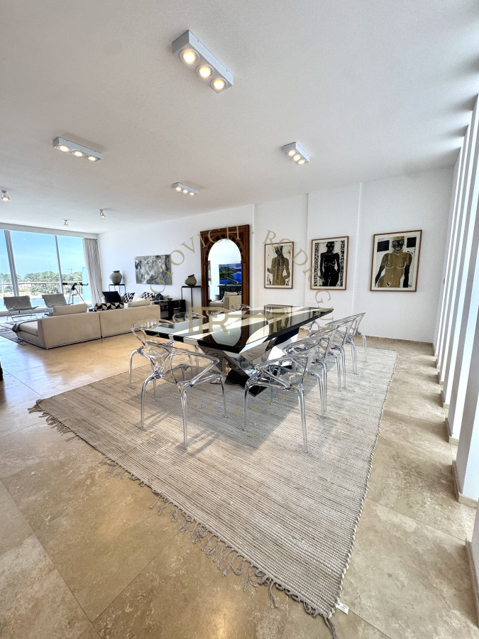 Apartamento ID.4088 - Delamar Pent House en venta con piscina y parrilla propia. La Barra. 