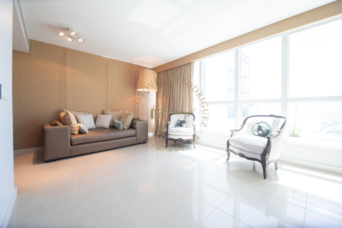 Apartamento ID.3032 - Torre Aquarela exclusivo apartamento en venta 4 dormitorios y dep. de servicio.