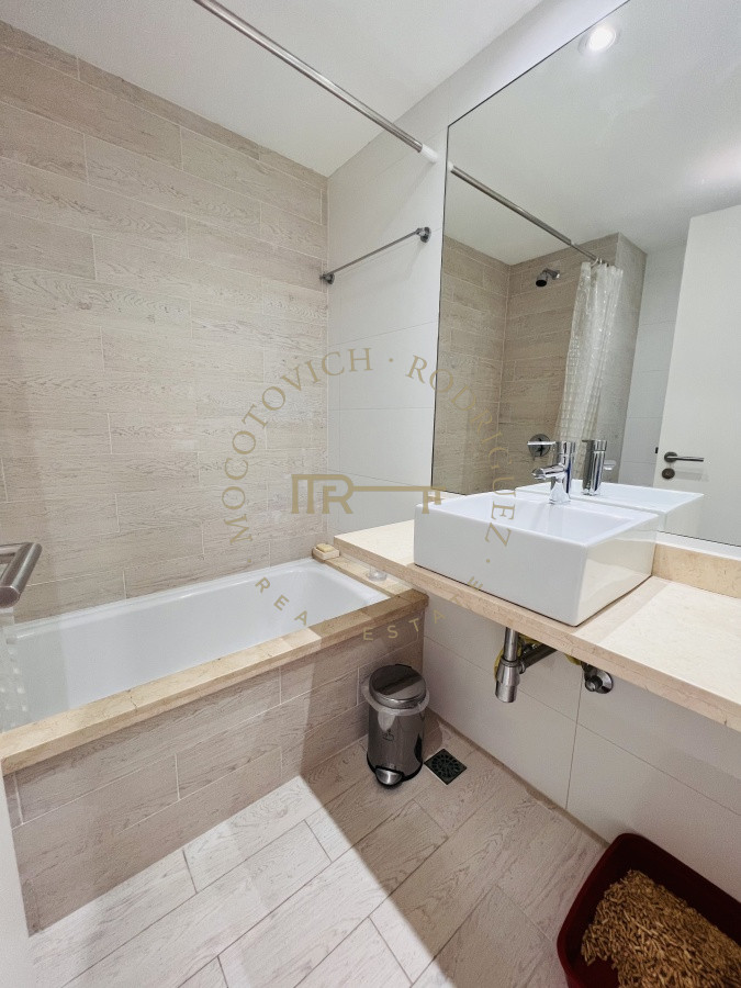 Apartamento ID.57 - Emerald apartamento en venta - 3 dormitorios + den- piscina  - Mansa Penthouse Punta del Este