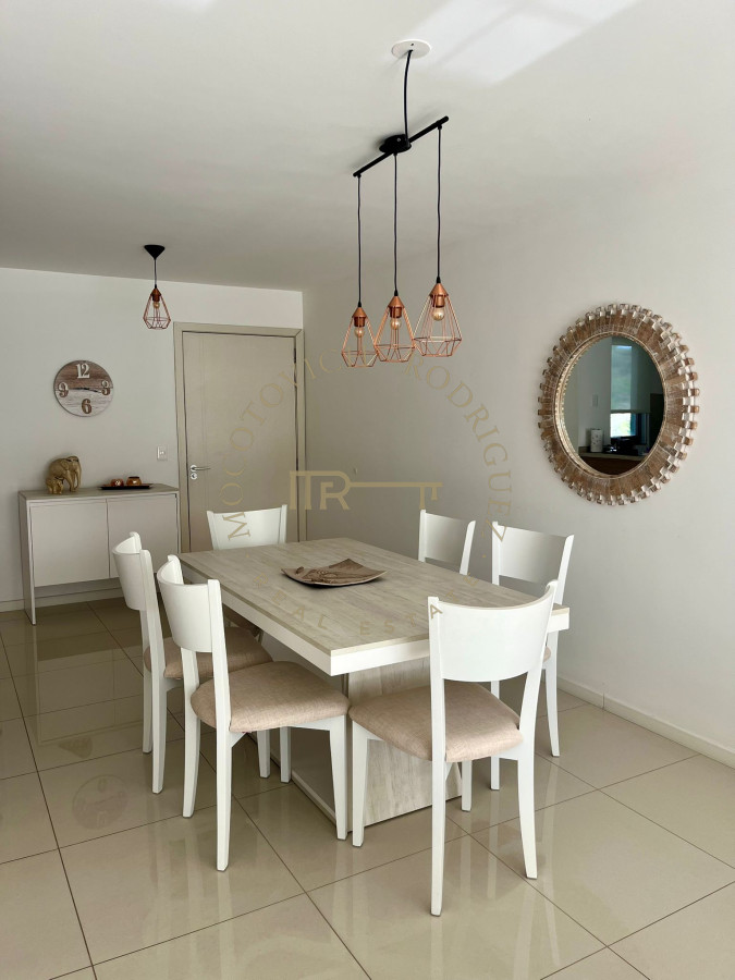 Apartamento ID.3706 - Apartamento en Alquiler en Gala vista