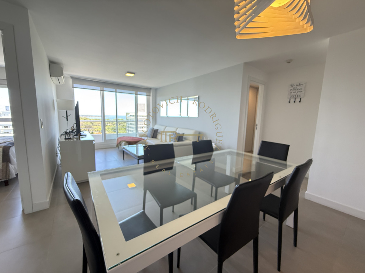 Apartamento ID.82 - Greenlife.  2 dormitorios en suite venta y alquiler - Punta del Este 2026