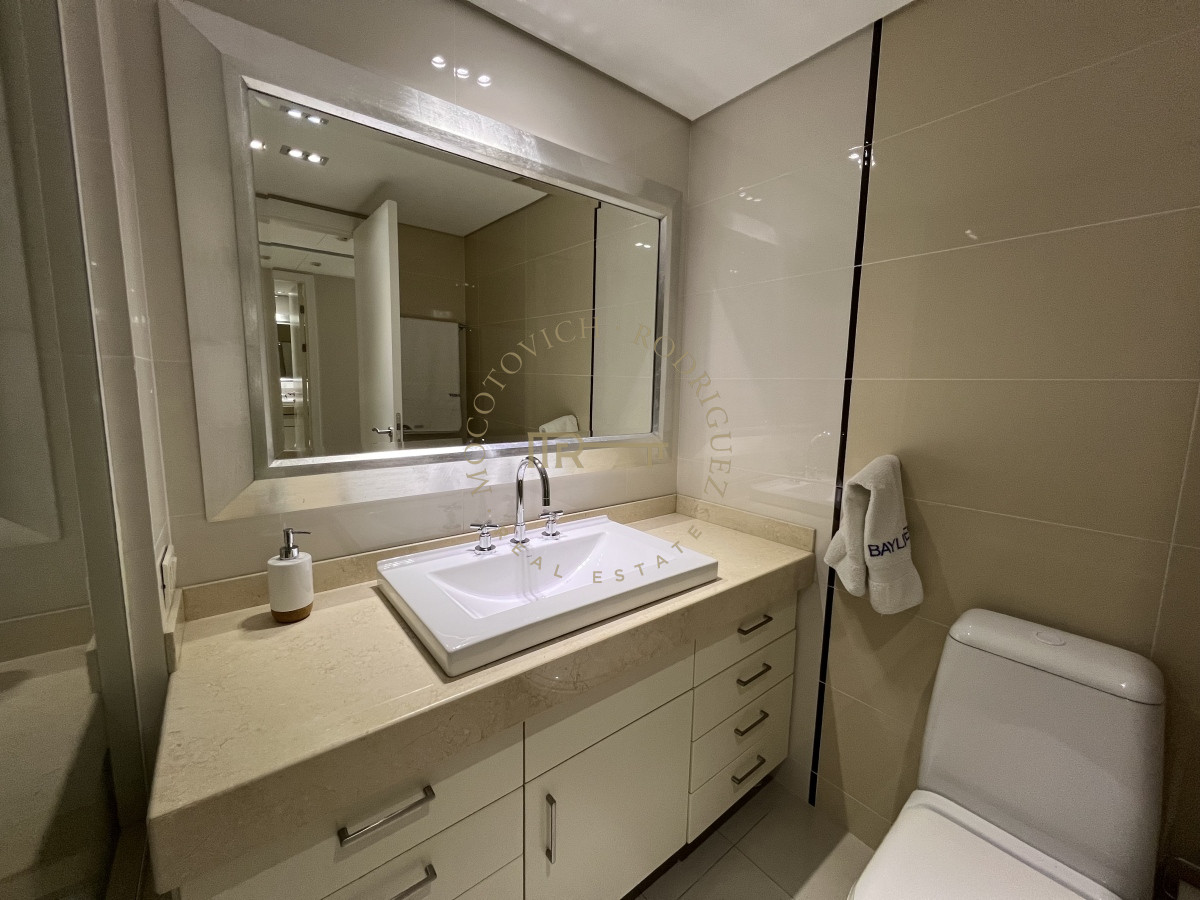 Apartamento ID.23 - Aquarela apartamento en alquiler 2 dormitorios - Playa Mansa Punta del Este