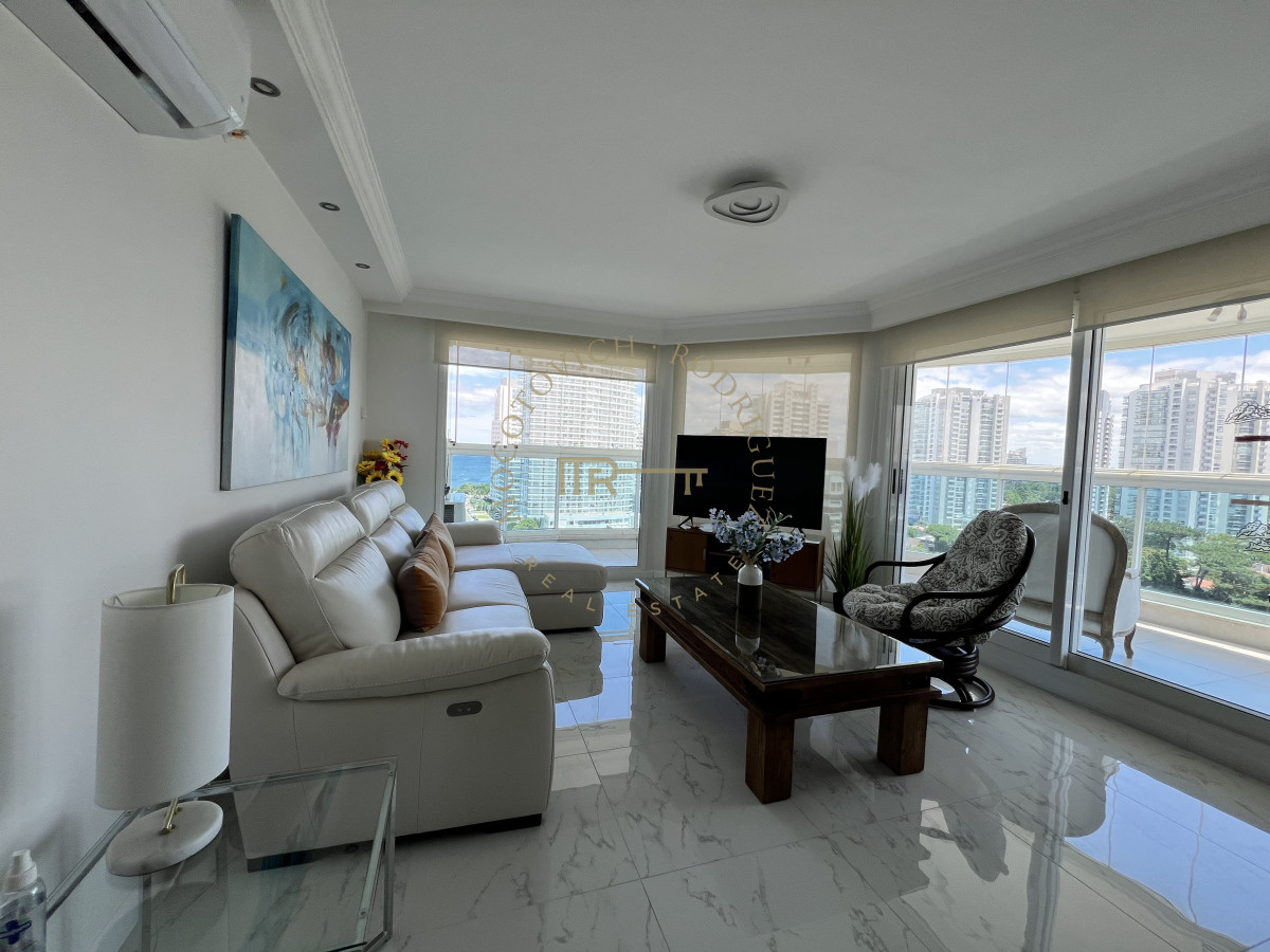 Apartamento ID.3168 - Apartamento de 3 dormitorios en suite
