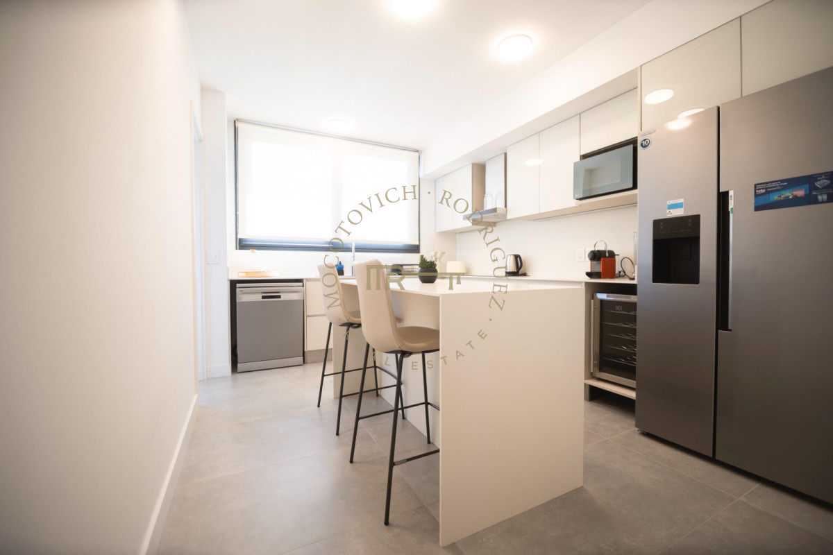 Apartamento ID.3394 - Venetian en Alquiler de verano 2026 tres suites y dependencia. Punta del Este 