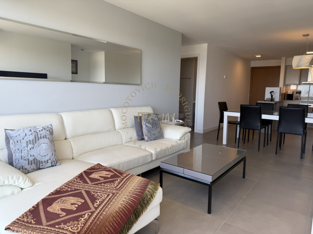 Apartamento ID.82 - Greenlife.  2 dormitorios en suite venta y alquiler - Punta del Este 2026