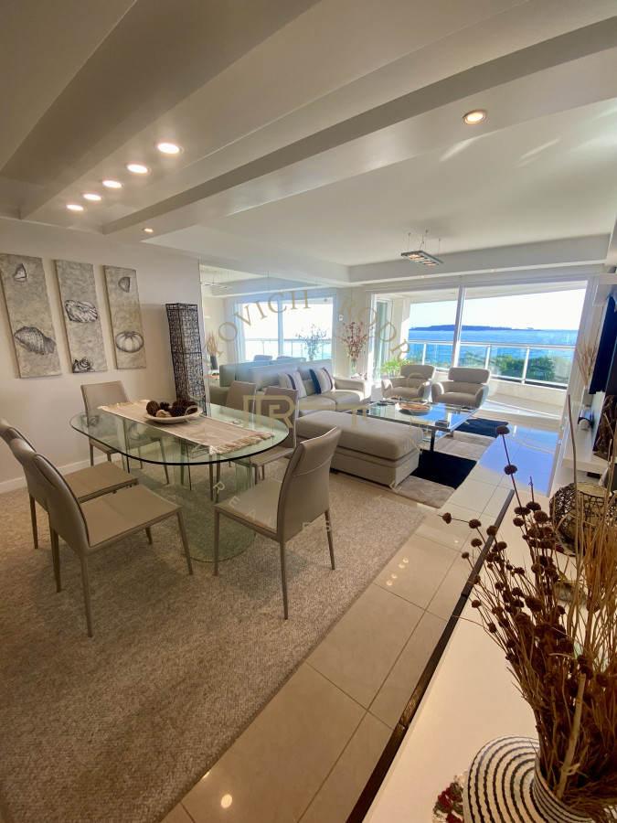 Apartamento ID.2636 - Aquarela alquiler temporal tres dormitorios en suite. Punta del Este