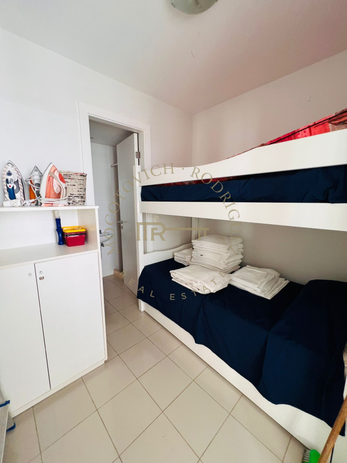 Apartamento ID.9 - Apartamento Playa Mansa Aquarela 4 suite y dependencia