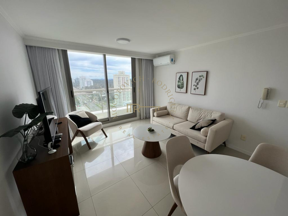 Apartamento ID.2462 - Apartamento en alquiler temporal. 