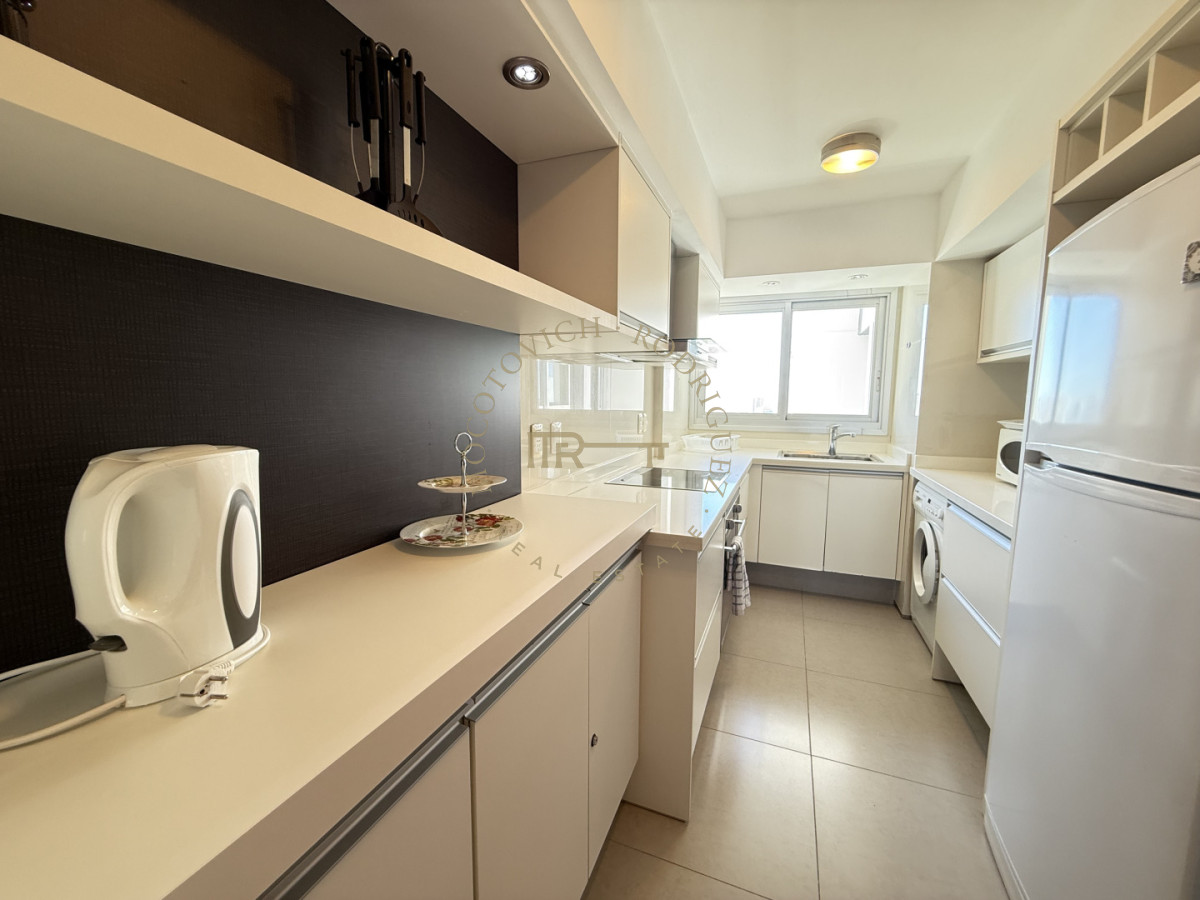 Apartamento ID.4168 - Alquiler temporada apartamento de 2 dormitorios y 2 baños Miami Boulevard