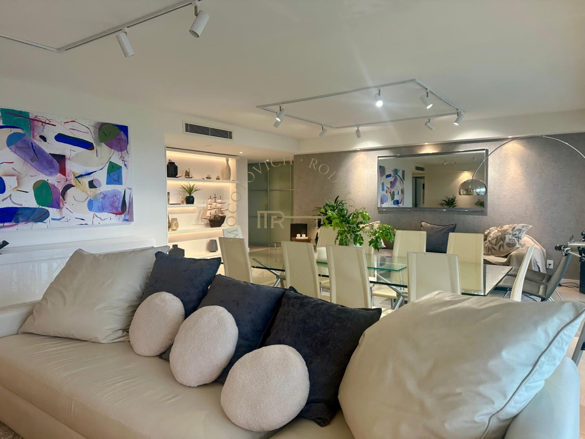 Apartamento ID.3088 - Alquiler 4 dormitorios con amenities. Punta del Este. 