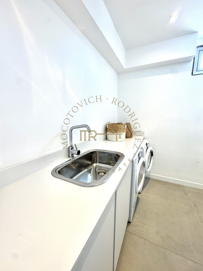 Apartamento ID.4087 - Apartamento de tres dormitorios y dependencia 