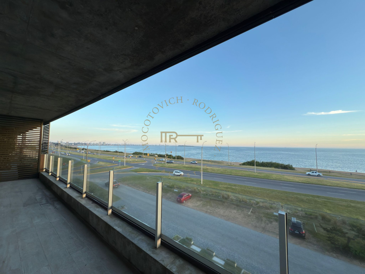 Apartamento ID.3987 - Apartamento en venta de 3dormitorios penthouse frente al mar