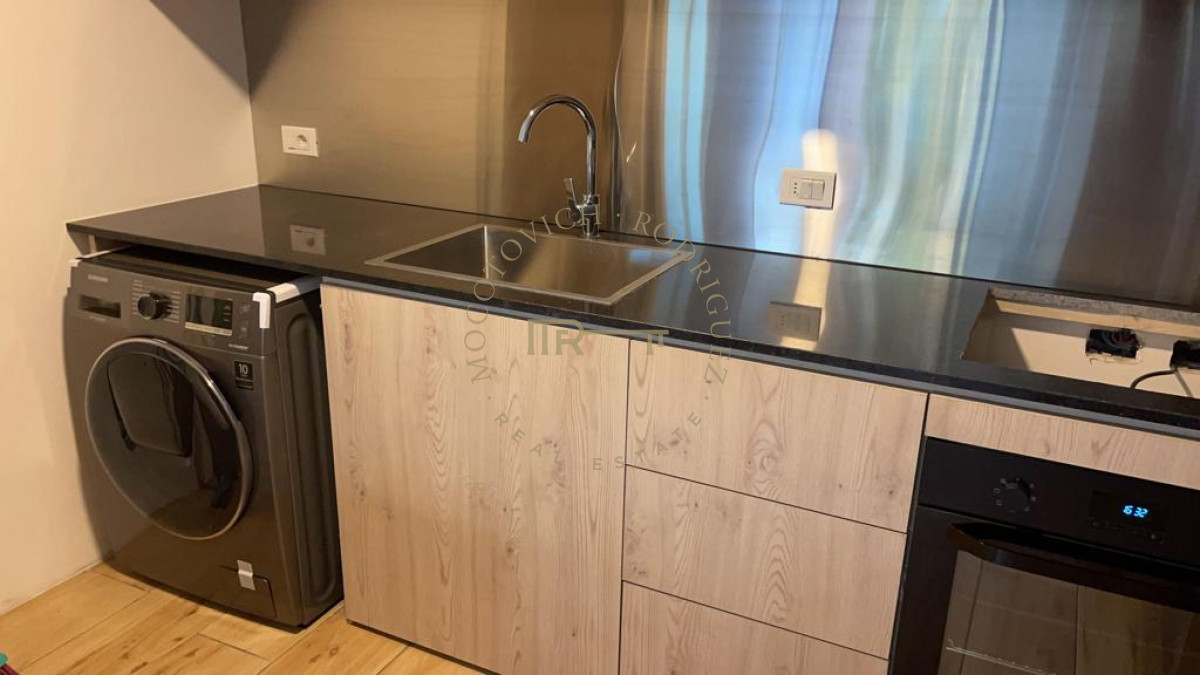 Apartamento ID.2511 - Apartamento en venta Punta del Este. Dos dormitorios y dos baños. Con amenities.  