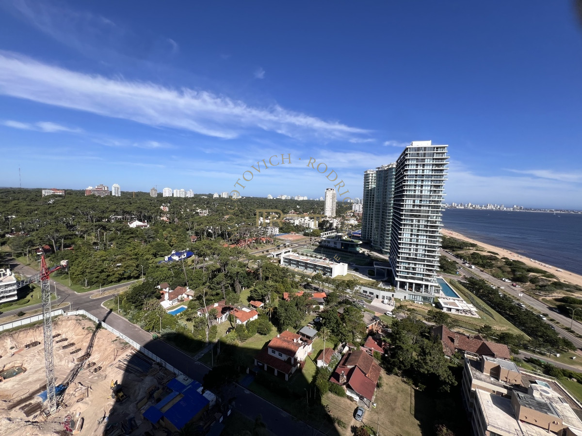 Apartamento ID.23 - Aquarela apartamento en alquiler 2 dormitorios - Playa Mansa Punta del Este