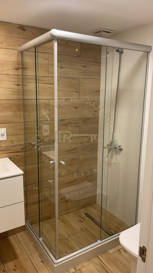 Apartamento ID.2511 - Apartamento en venta Punta del Este. Dos dormitorios y dos baños. Con amenities.  