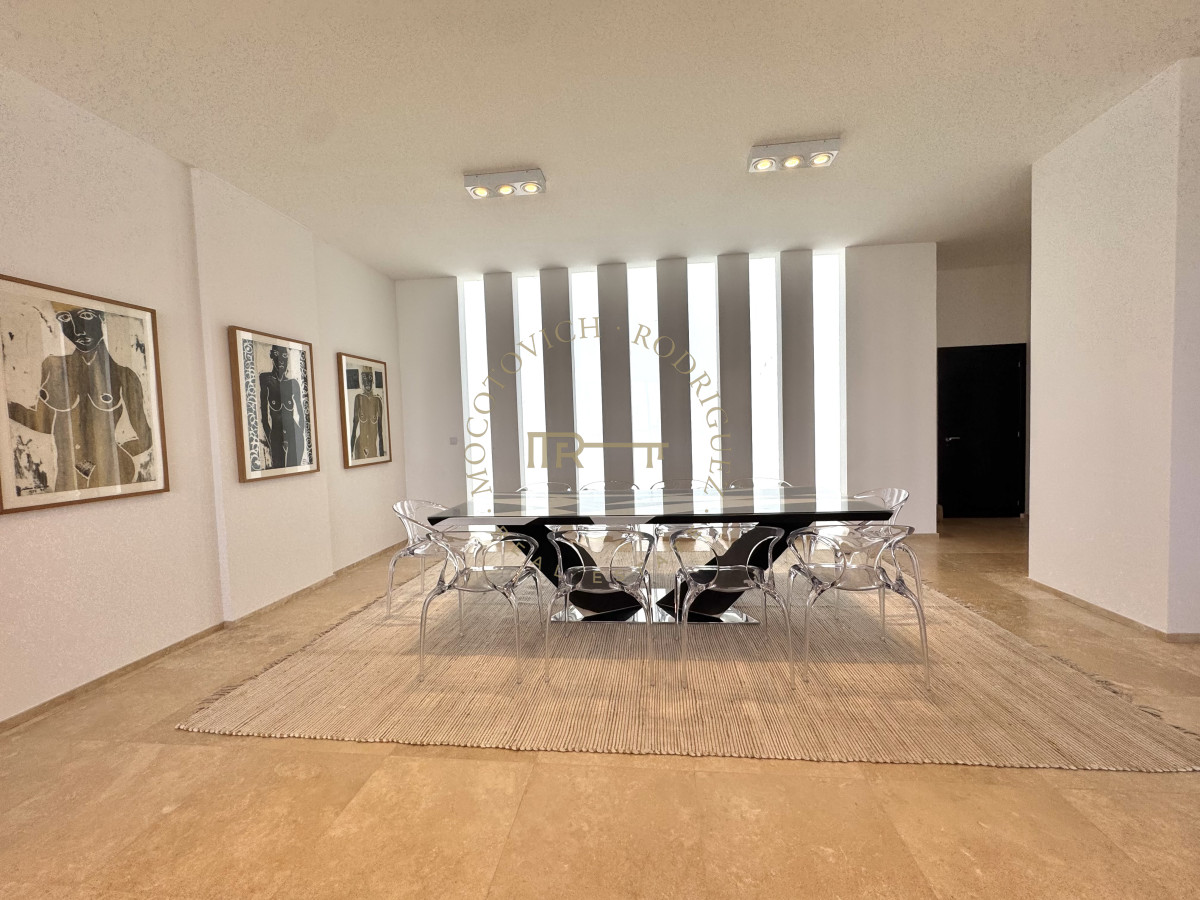 Apartamento ID.4088 - Delamar Pent House en venta con piscina y parrilla propia. La Barra. 