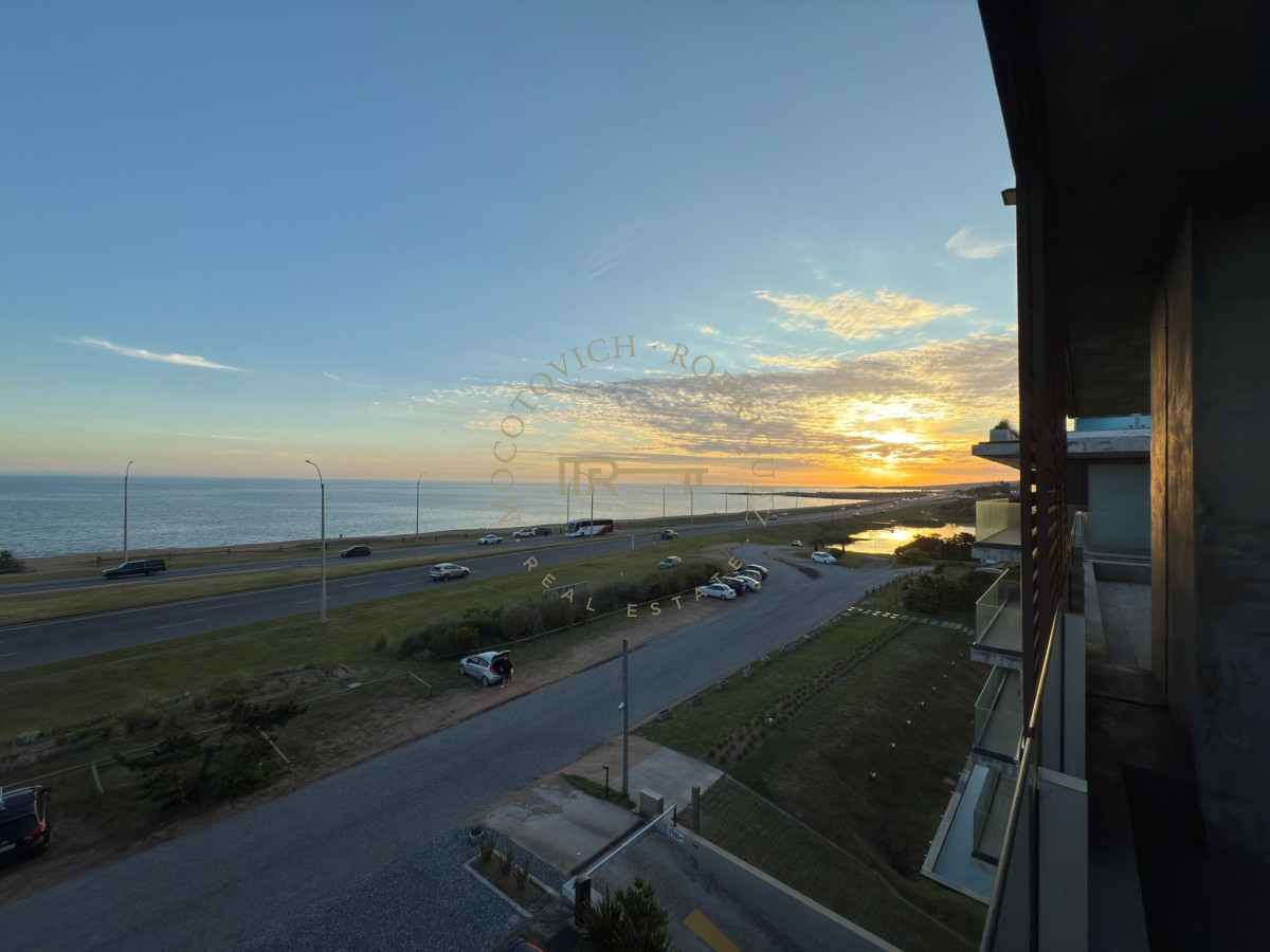 Apartamento ID.3987 - Apartamento en venta de 3dormitorios penthouse frente al mar