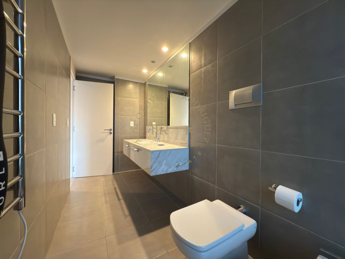 Apartamento ID.3987 - Apartamento en venta de 3dormitorios penthouse frente al mar